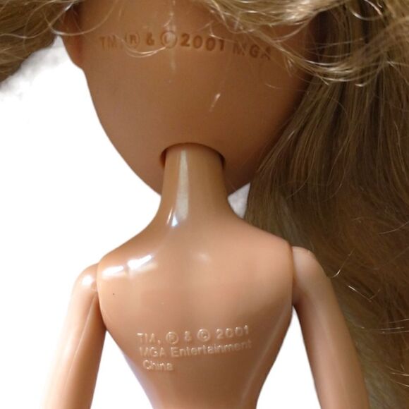 Bratz Slumber Party Yasmin No Clothes Or Feet Vintage 2003 Green Eyes Pink Lips. - Picture 8 of 16